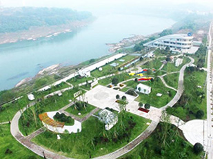 广安市邻水县污水处理站，广安市政协人资环委带领邻水县政协与县住建局相关负责人，到邻水县各乡镇专项督导污水处理厂（站）建设与运行情况